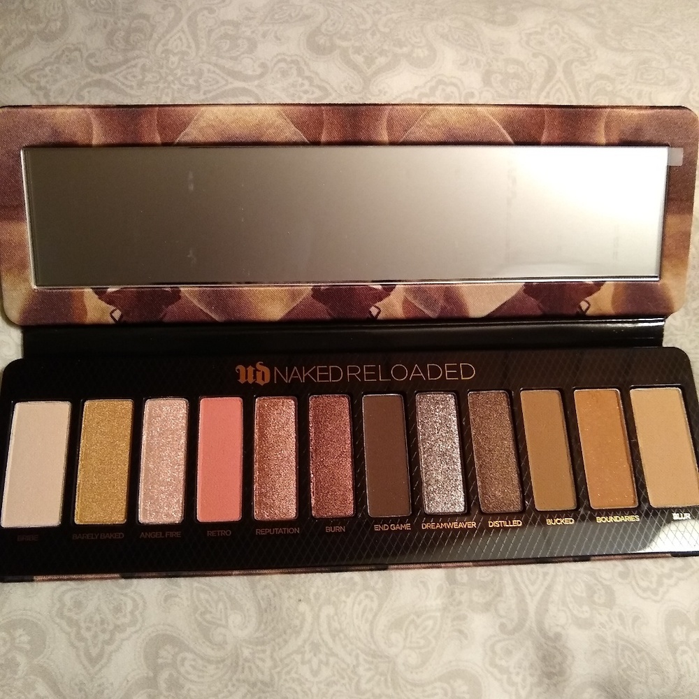 Urban decay naked reloaded palette